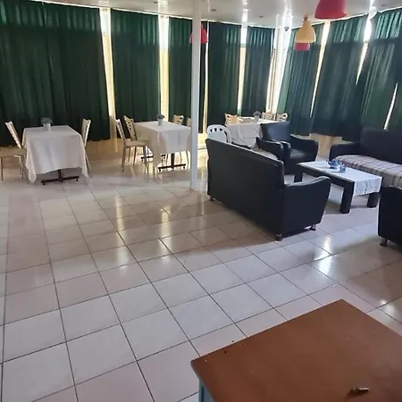 Habitación en casa particular Ada Azure Pansiyon Kusadasi